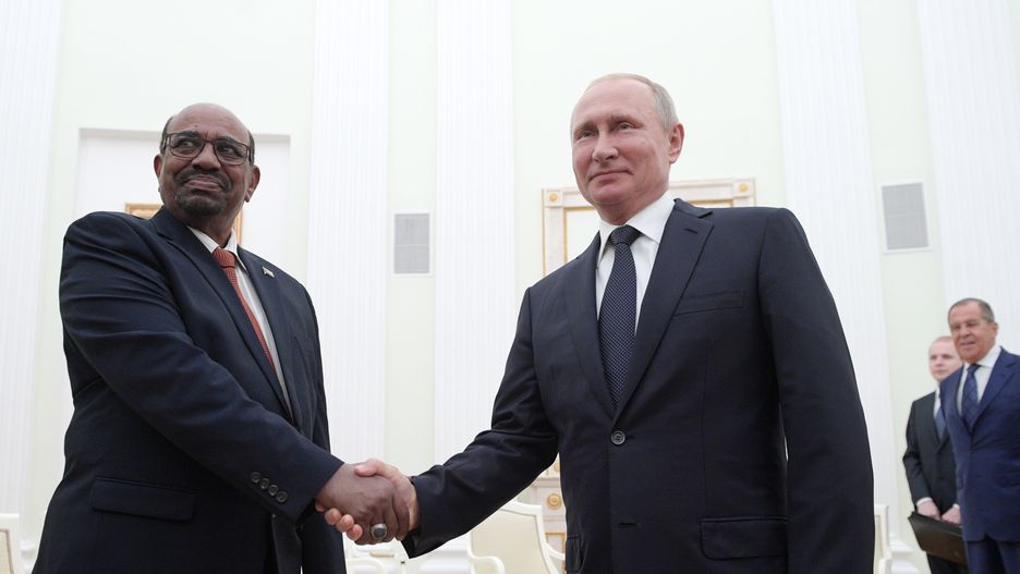 Prezydent Sudanu Omar al Baszir i Władimir Putin
