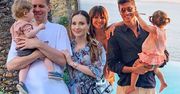 Anna Lewandowska i Marina Łuczenko pokazały swoje śliczne dzieci w Grecji! Są także sławni mężowie oraz odkryte opalone ciała!