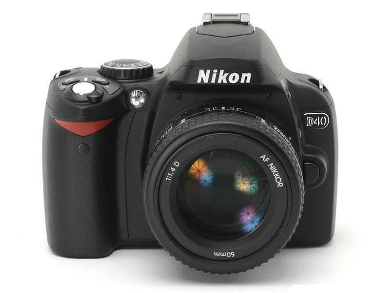 Nikon D40 - lustrzanka dla mas