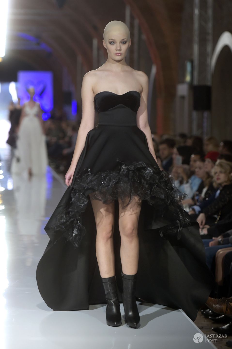 Kolekcja Ewy Minge Black Butterflies (fot. AKPA)