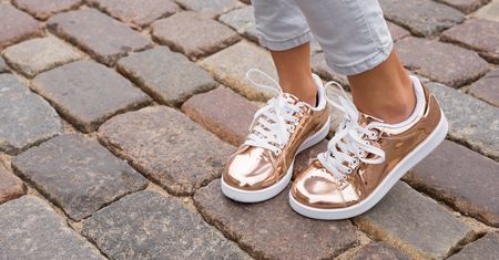 Damskie buty na wiosnę. Jak znaleźć idealną parę dla siebie?