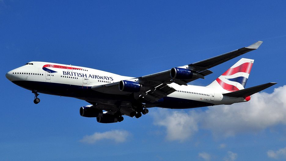 Zamiast wznosić się w powietrzu, samoloty linii British Airways są w tym miesiącu często uziemione