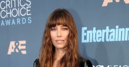 Jessica Biel w kreacji z głębokim dekoltem. Zjawiskowa!