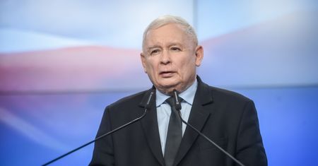 Niemieccy dziennikarze do Jarosława Kaczyńskiego. Dlaczego nadal chcecie od nas pieniędzy?