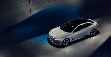 BMW i Vision Dynamics - niebawem tak będą wyglądały auta tej marki