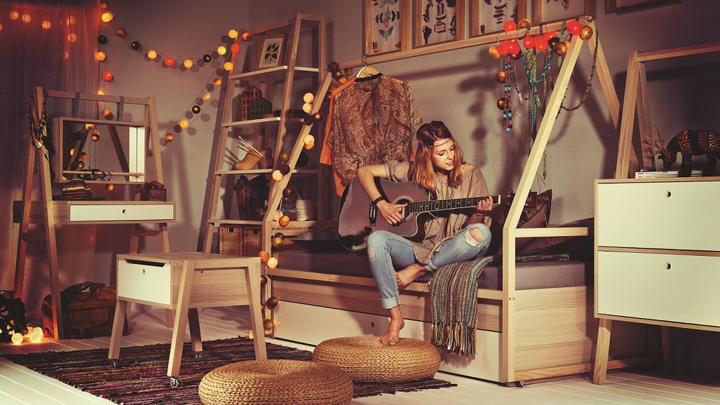 Choć na pierwszy rzut oka wnętrze boho przypomina jeden wielki patchwork, nie ma w nim wielkiej przypadkowości.