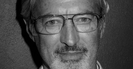 Nie żyje Roscoe Born, aktor znany z telenoweli "Żar młodości"