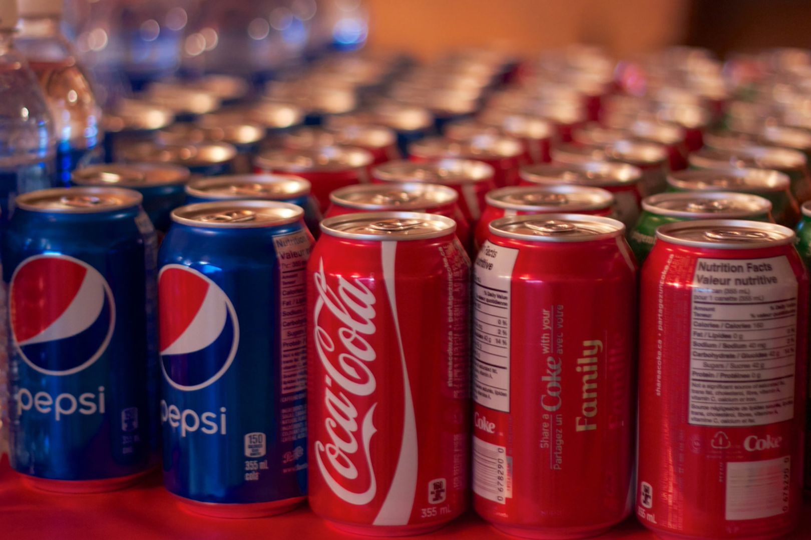 Przez tę różnicę Pepsi wygrywa z Coca-Colą w testach smaku