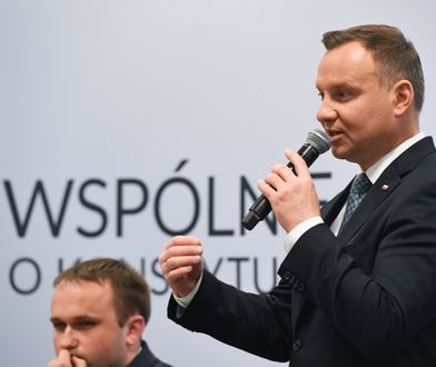 Prezydent z dystansem do PiS w kampanii samorządowej. Wbrew oczekiwaniom partyjnych działaczy