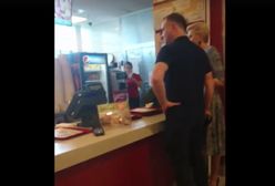 Andrzej Dera dostał pytanie o prezydenta Dudę i KFC. Kuriozalna odpowiedź: to ważna rzecz, żeby być z żoną