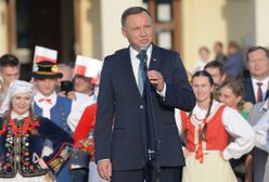 "Prezydenta poniosły emocje". Ujawniamy kulisy przemówienia Andrzeja Dudy z Leżajska