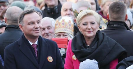 Agata Duda na Orszaku Trzech Króli. Pierwsza dama zaszalała z kolorem