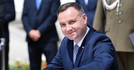 Andrzej Duda przedstawił propozycję pytań referendalnych