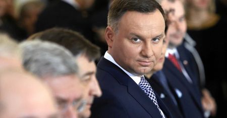 Duda "wymusił" odwołanie Macierewicza? Ważny polityk PiS mówi, jak było