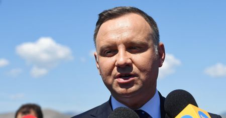 Ogromna przewaga Andrzeja Dudy nad Donaldem Tuskiem. Najnowszy sondaż