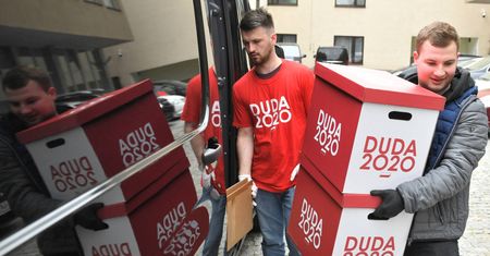 Wybory prezydenckie 2020.  Do PKW zgłoszono 19 kandydatów. Część zapowiada skargi