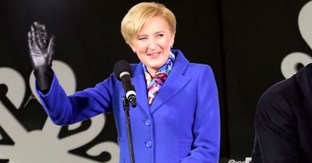 Agata Duda znów zachwyca! Zasługuje na miano ikony stylu?