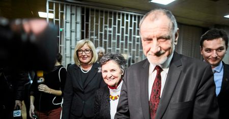 Ojciec Andrzeja Dudy zaskoczył. Tak skomentował zdjęcie syna z Donaldem Tuskiem