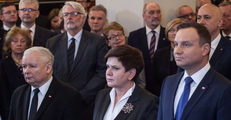 Zmiana rządu krok po kroku. To czeka nas w najbliższych dniach