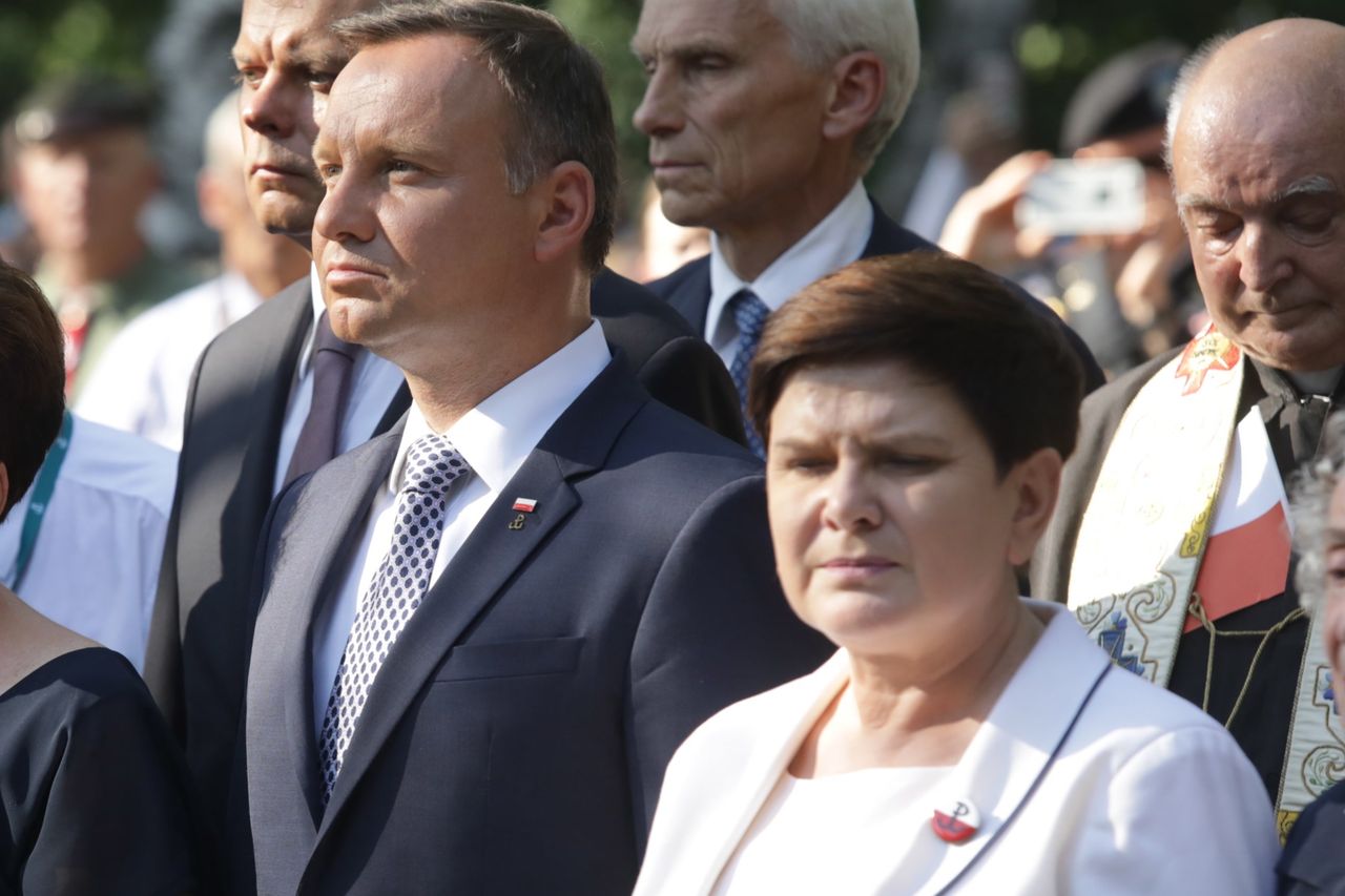 Kulisy wspólnych wakacji premier Szydło i prezydenta Dudy. Razem, ale osobno