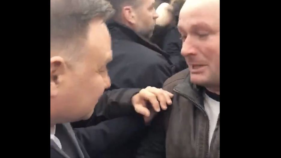 Jacek Niedźwiedź podszedł do Andrzeja Dudy w Łowiczu