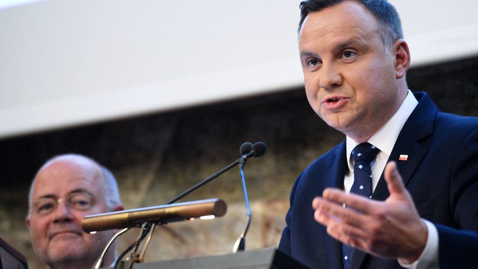 Prezydent Andrzej Duda wygłasza wykład "Przyszłość Europy - fundamenty jedności państw Europy". Zurich 10 października. Wykład zakłóciły okrzyki z sali: "Konstytucja".