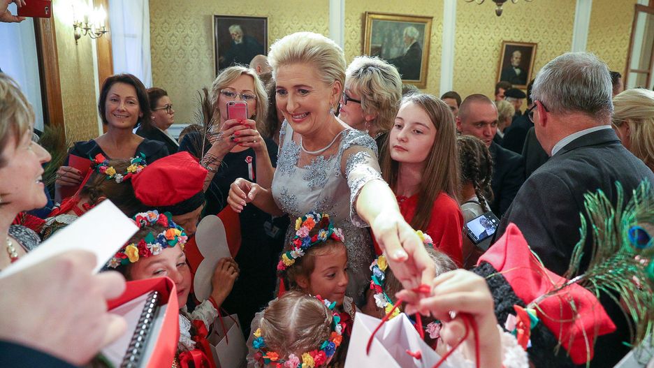 Agata Kornhauser-Duda słynie z ciekawych stylizacji