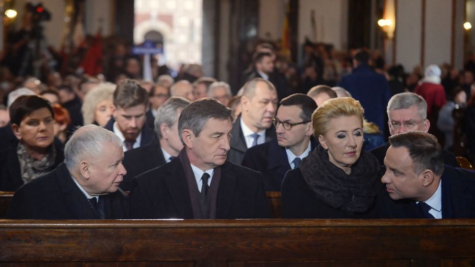 Jarosław Kaczyński i Andrzej Duda na mszy żałobnej w intencji Jana Olszewskiego