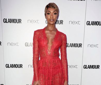 Trudne dzieciństwo, chłopak diler i nastoletnia ciąża. Dziś Jourdan Dunn stawiana jest za wzór!