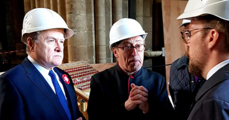 Gliński w Paryżu: pomożemy odbudować Notre Dame