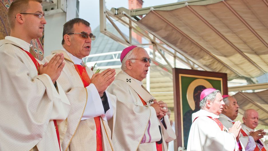 Abp. Wacław Depo zachęca do zbierania podpisów pod inicjatywą "Zatrzymaj aborcję"