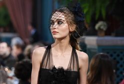 Lily-Rose Depp zamieściła odważne zdjęcie. Fani są oburzeni