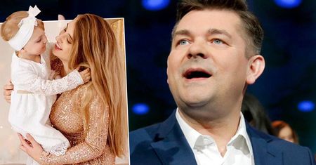 Zenek Martyniuk odwiedził wnuczkę i byłą synową. Ewelina wszystko nagrała i wrzuciła do sieci. Wokalista długo nie zapomni tej wizyty