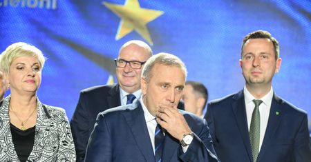 Koalicja Europejska przegrała przez słoneczny weekend. Zobaczcie wyniki z nadmorskich kurortów