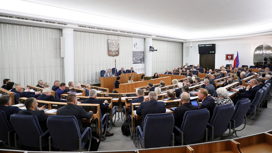 Senat przyjął ustawę ws. Państwowej Komisji do spraw wyjaśniania przypadków czynności skierowanych przeciwko wolności seksualnej i obyczajności wobec małoletniego poniżej lat 15