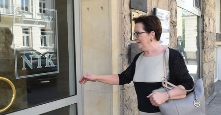 Ewa Kopacz ma słabość do luksusowych dodatków