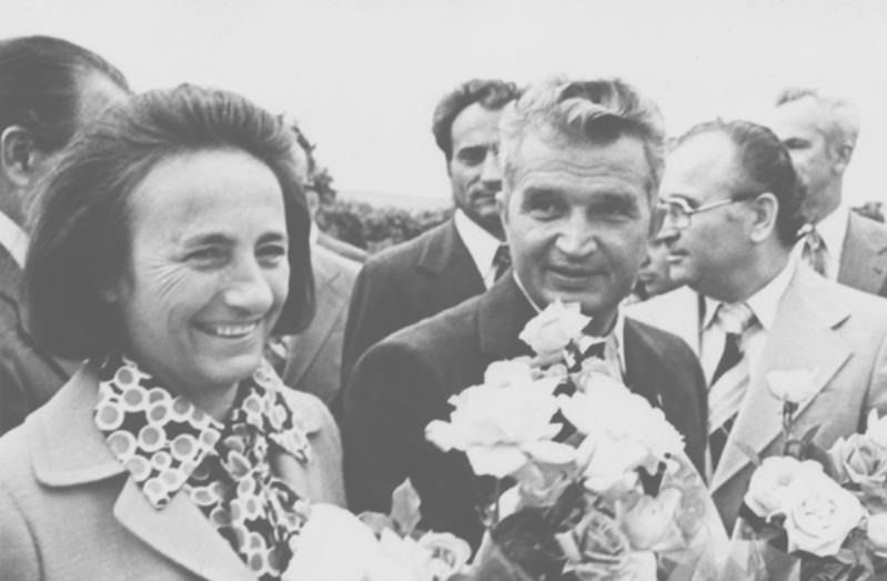 Nie skończyła czwartej klasy podstawówki, a chciała dostać Nobla z Chemii. "Naukowa” kariera Eleny Ceaușescu