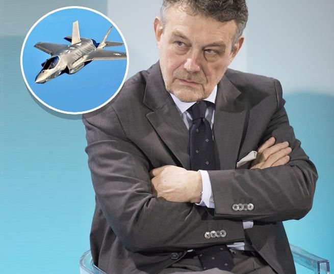 Ryszard Schnepf o F-35. "Su-55 jest lepszy i o połowę tańszy"