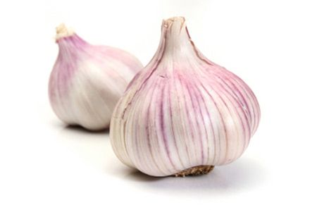 Peel Garlic in 10 Seconds