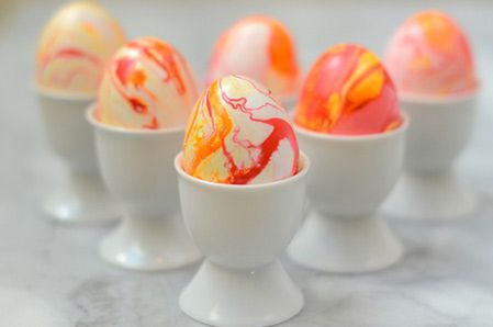 Marbleized Easter Eggs