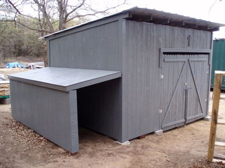 Pallet Wood Shed