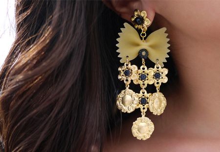 D&G Past Earrings