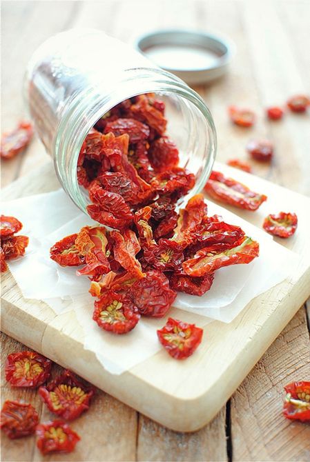 Dehydrated Tomatoes