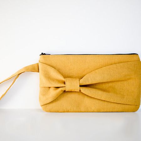 Bow Clutch