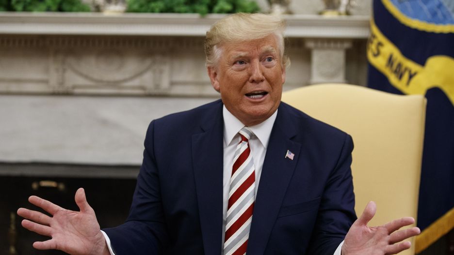 USA. Prezydent Donald Trump podczas konferencji w Białym Domu, po spotkaniu z prezydentem Rumunii Klausem Iohannisem