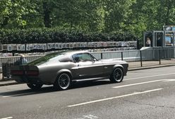 Replika słynnego mustanga znaleziona na ulicach Londynu