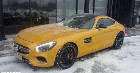 Mercedes detektywa Rutkowskiego na sprzedaż. Lista dodatków robi wrażenie