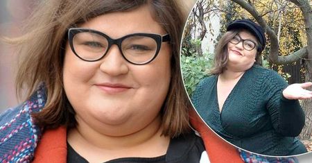 Dominika Gwit kokietuje w seksownej sukience. Kosztuje niewiele i wygląda świetnie na każdym rozmiarze