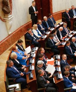 Mieli wybrać władze regionalnego związku. Skończyło się jatką jak w Sejmie