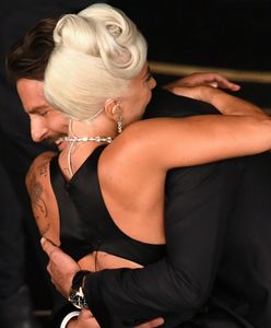 Bradley Cooper i Lady Gaga są razem i myślą o dziecku. Przynajmniej na okładce tabloidu